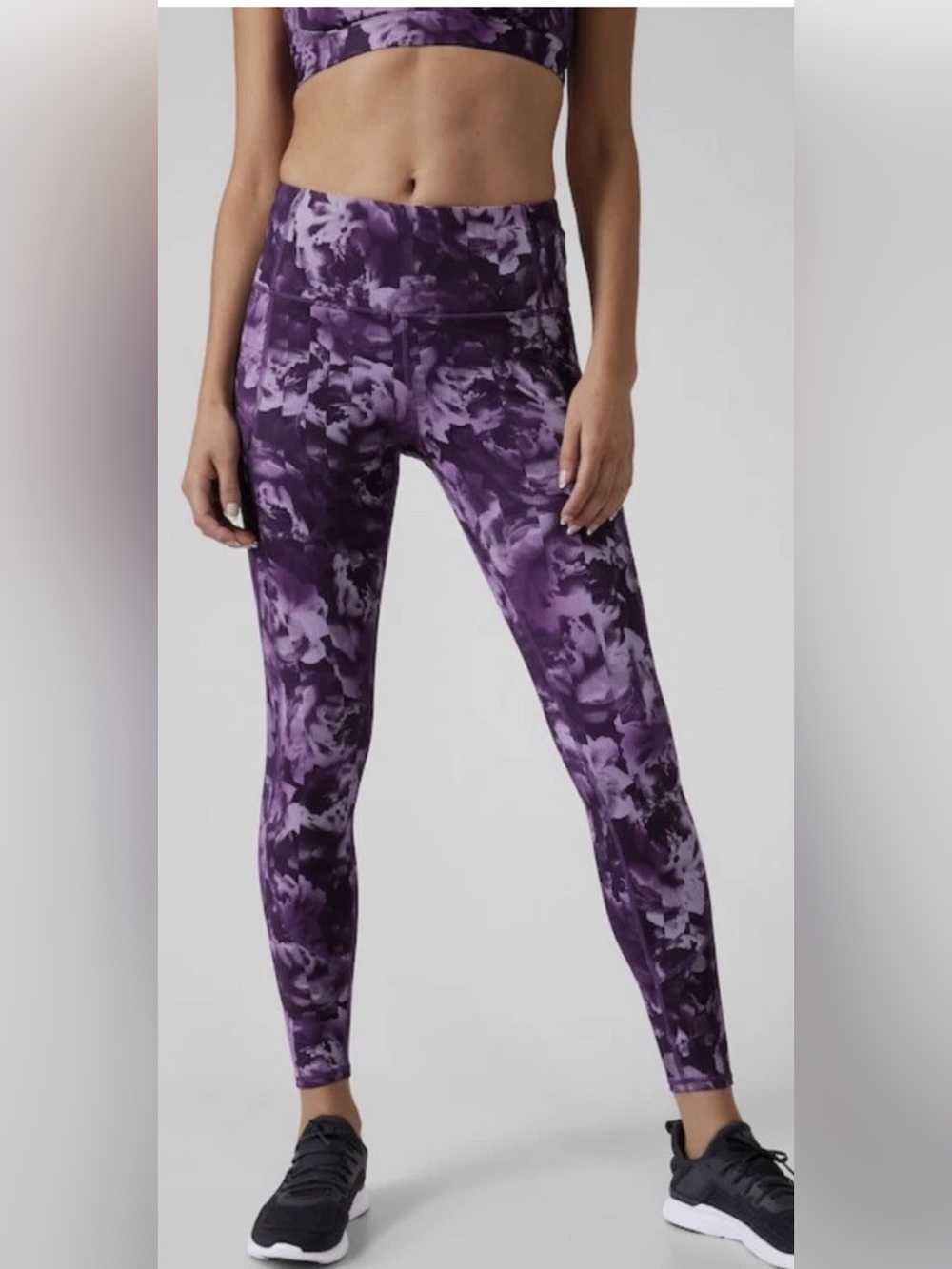 Athleta Rainier Printed Tight Leggings Floral Basalt Violet Size M EUC